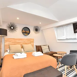 Appartement Cmg Résidence Strasbourg-saint Denis / Beauregard, Paris